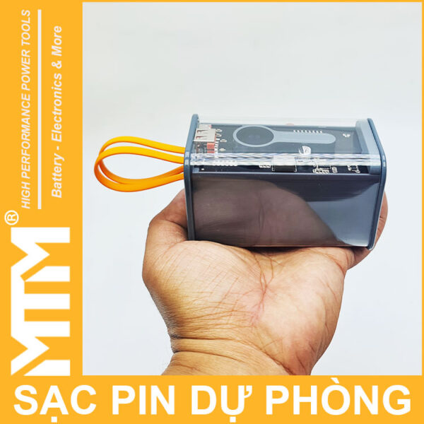 Tren Tay Pin Sac Du Phong 16000mah USB Micro TypeC Lightning LED Bao Pin Sac Nhanh Tren Tay Pin Sac Du Phong 16000mah USB Micro TypeC Lightning LED Bao Pin Sac Nhanh